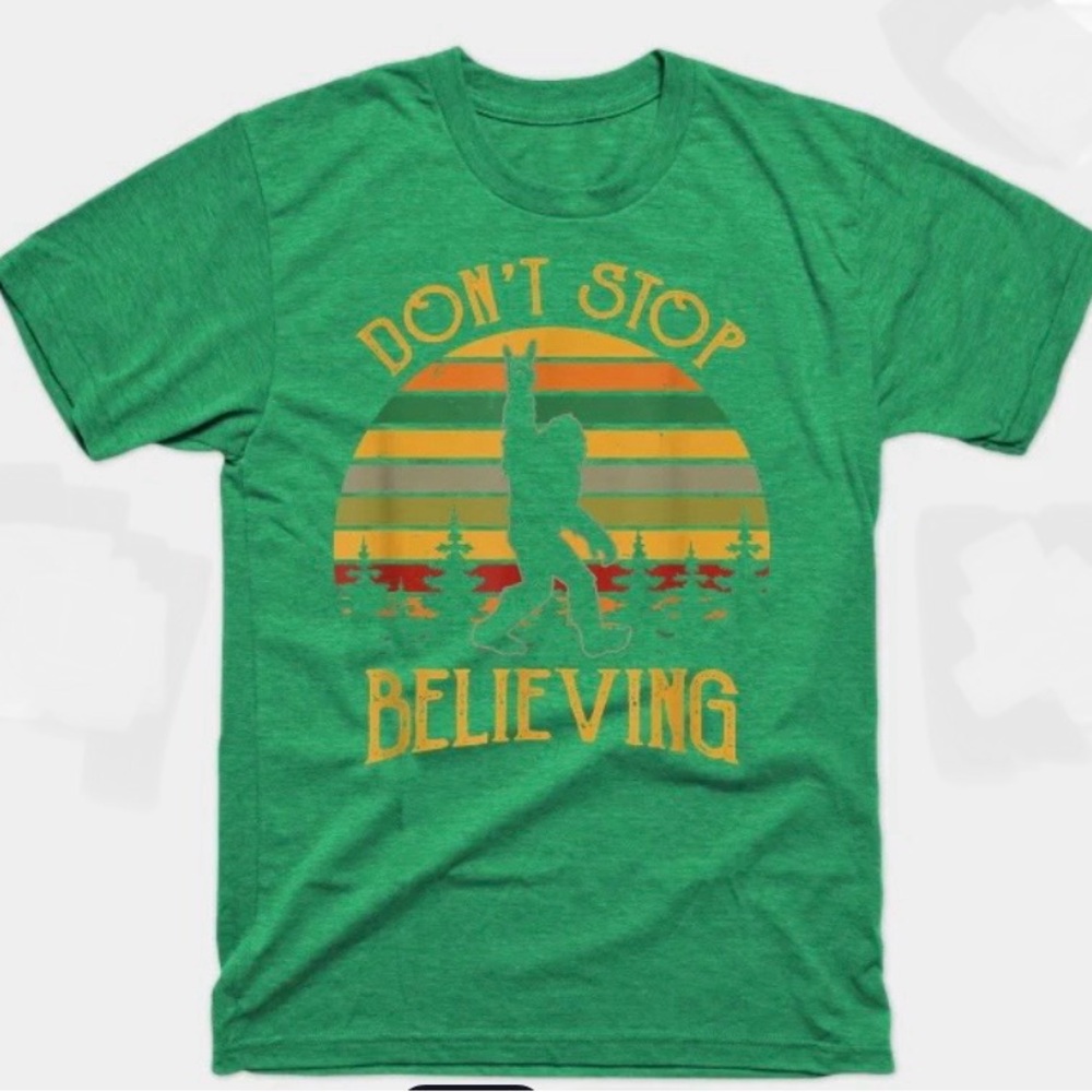 Lucky Green Sasquatch ✌🏼 Tshirt